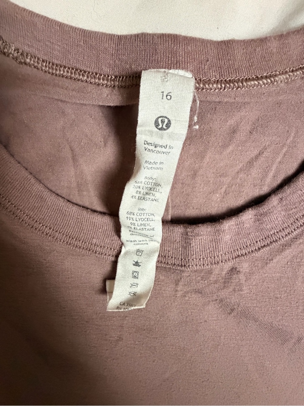 lululemon athletica Women's Mauve Crew Neck Short Sleeve Top